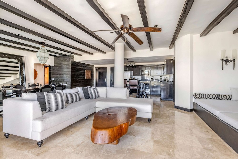 Habitación de 3 Dormitorios 2 Reyes 1 Reina Vista al Océano Grand Ph — 5