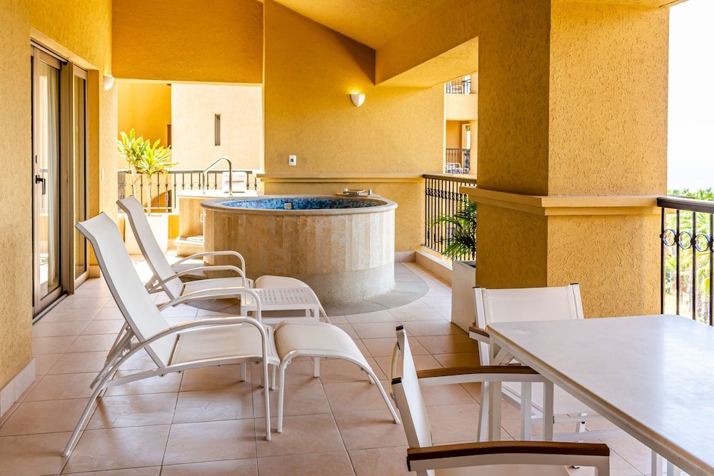Suite de 3 Habitaciones con Vista al Océano — 3