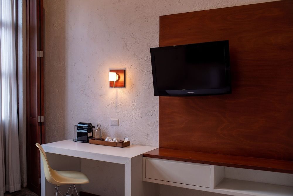 Habitación Privada Deluxe con Dos Camas Queen y Baño Privado — 4
