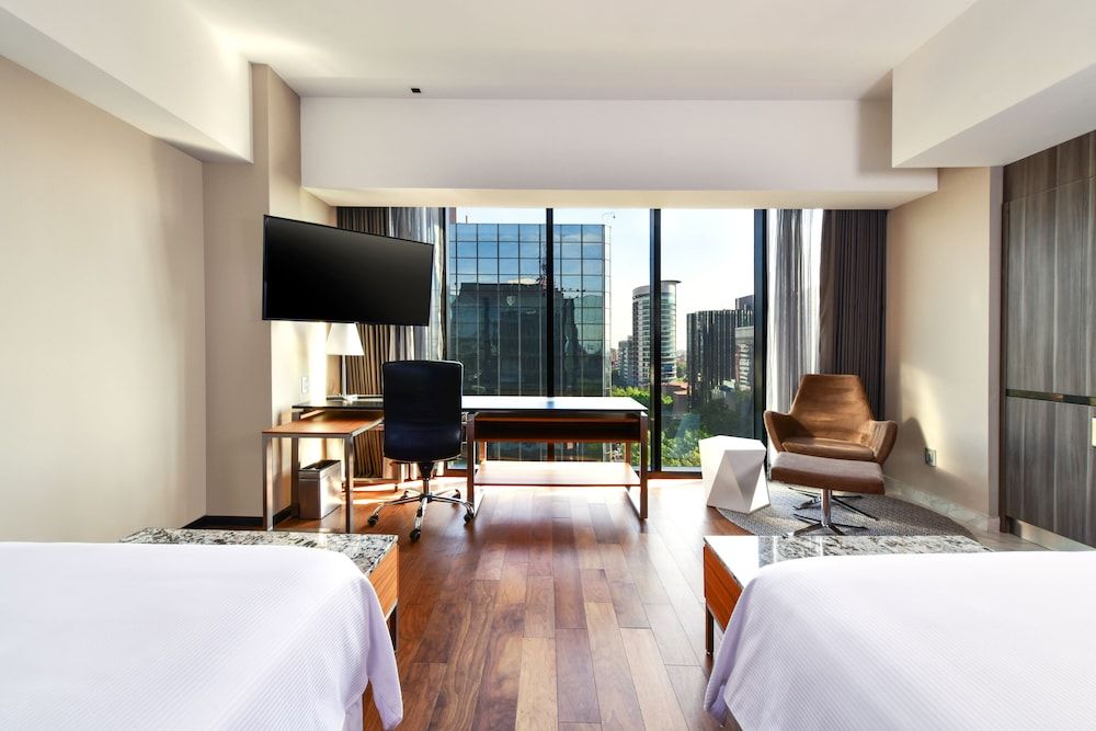 Executive Suite Double — 5