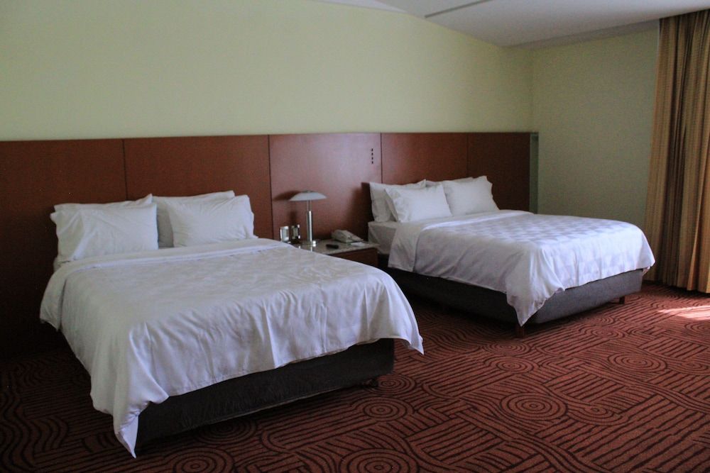 Habitación Estándar, 2 camas dobles (Volcano View) — 5