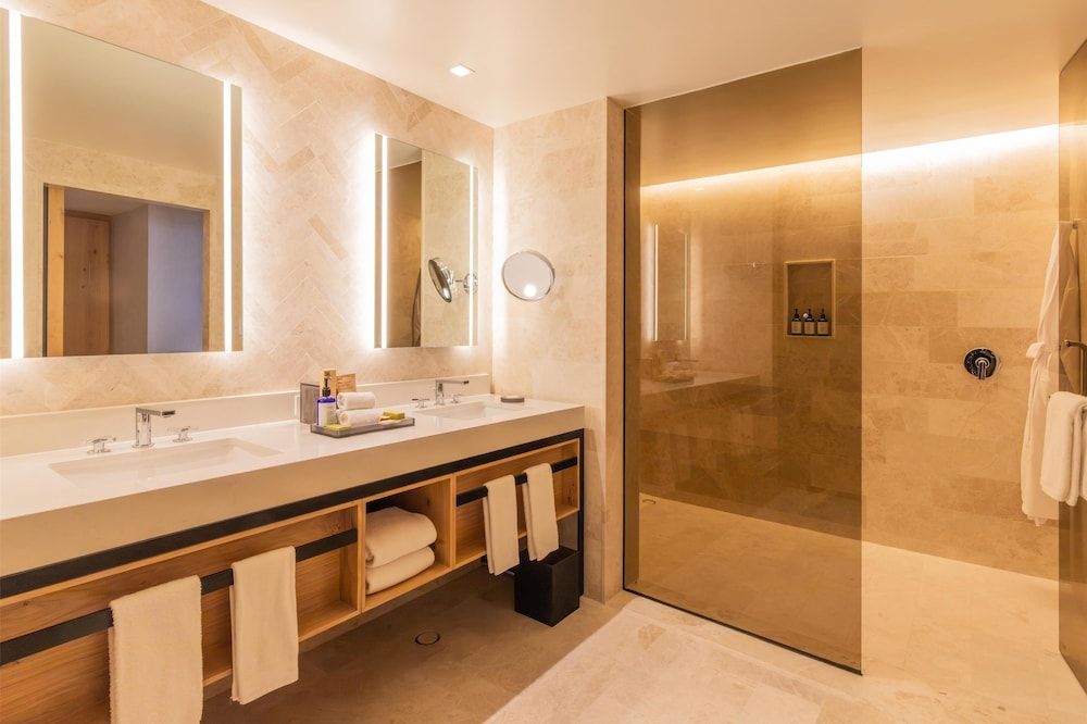 Junior Suite, 2 camas dobles — 4