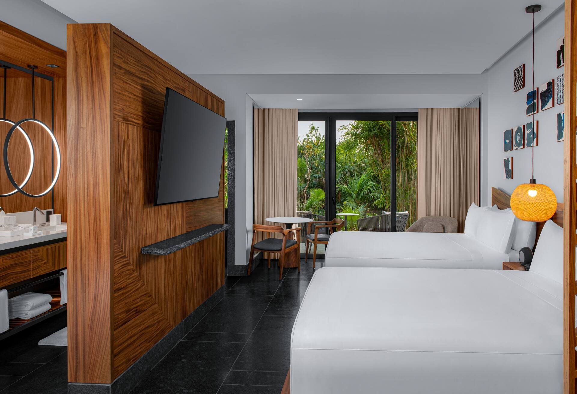 Tropical View Guestroom con 2 camas Queen