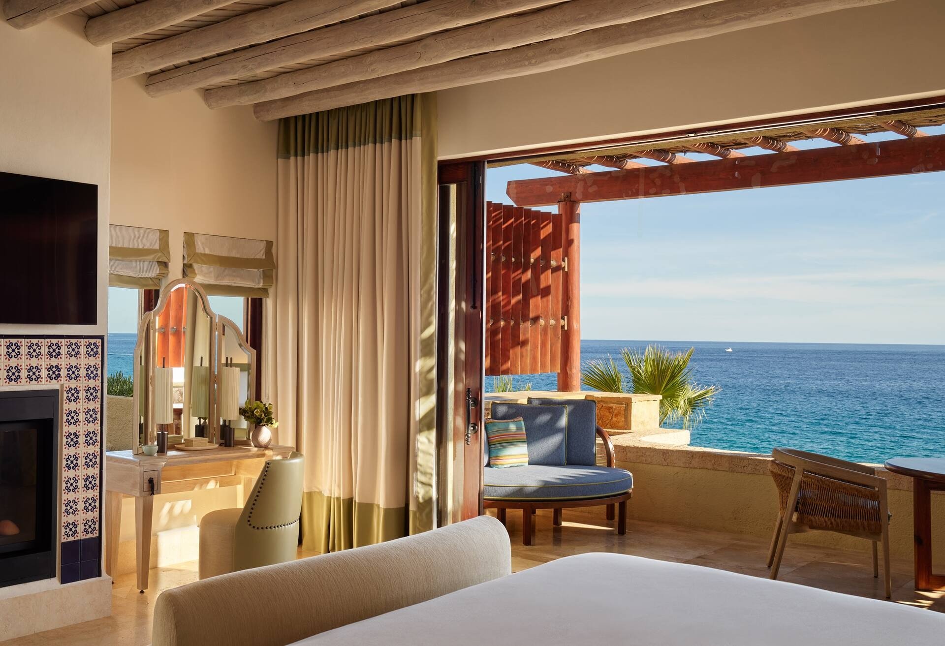 King Vista Junior Suite con Plunge Pool — 3