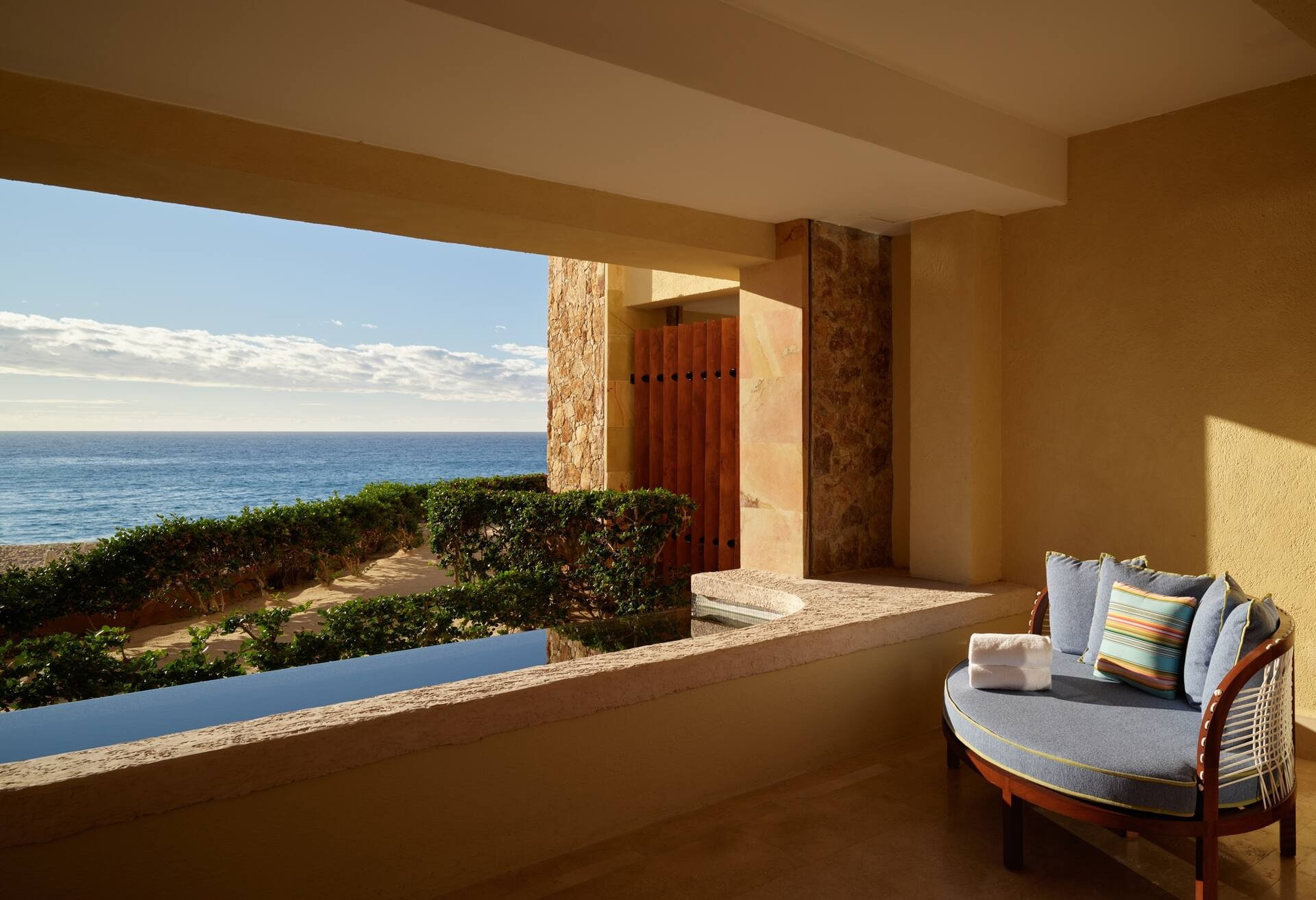2 Queens Coastal View con Plunge Pool — 4